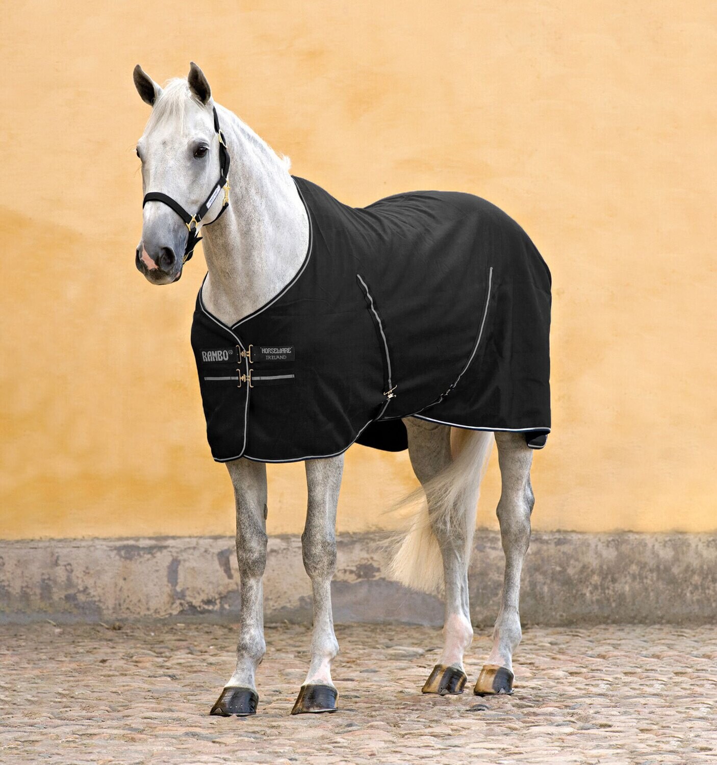 Rambo Stable Sheet Horseware ADAAA0 Black