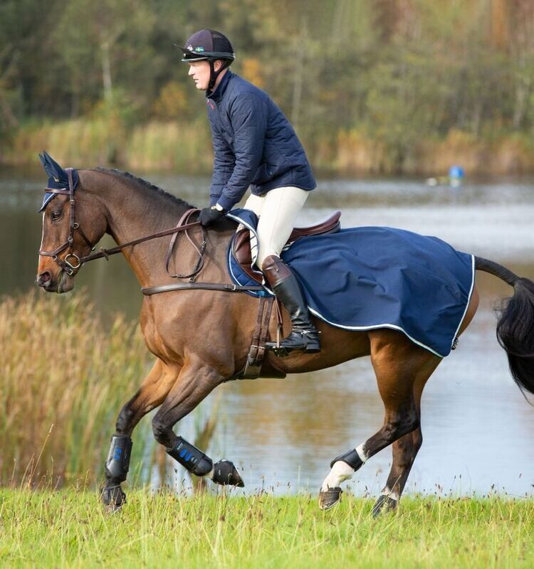 Rambo® Waterproof Fleece Competition Sheet Horseware