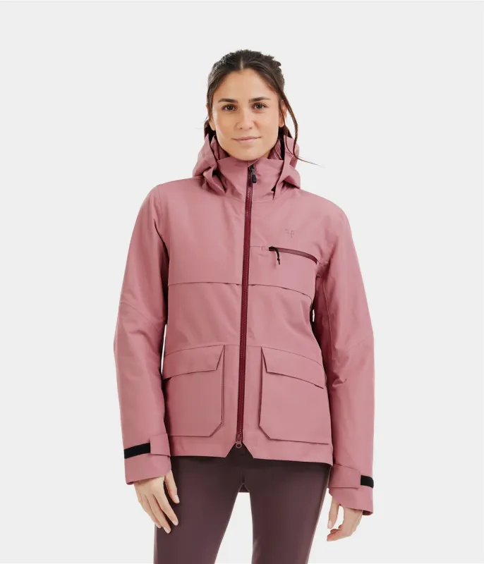 New Essential Women FW24 Horse Pilot mesa pink