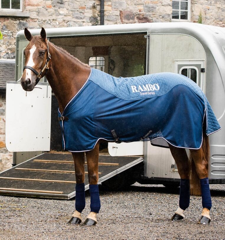 Rambo® Travel Series (50g Light)Horseware ACAGKX NAVY Rambo® Travel Series (50g Light)Horseware ACAGKX NAVY