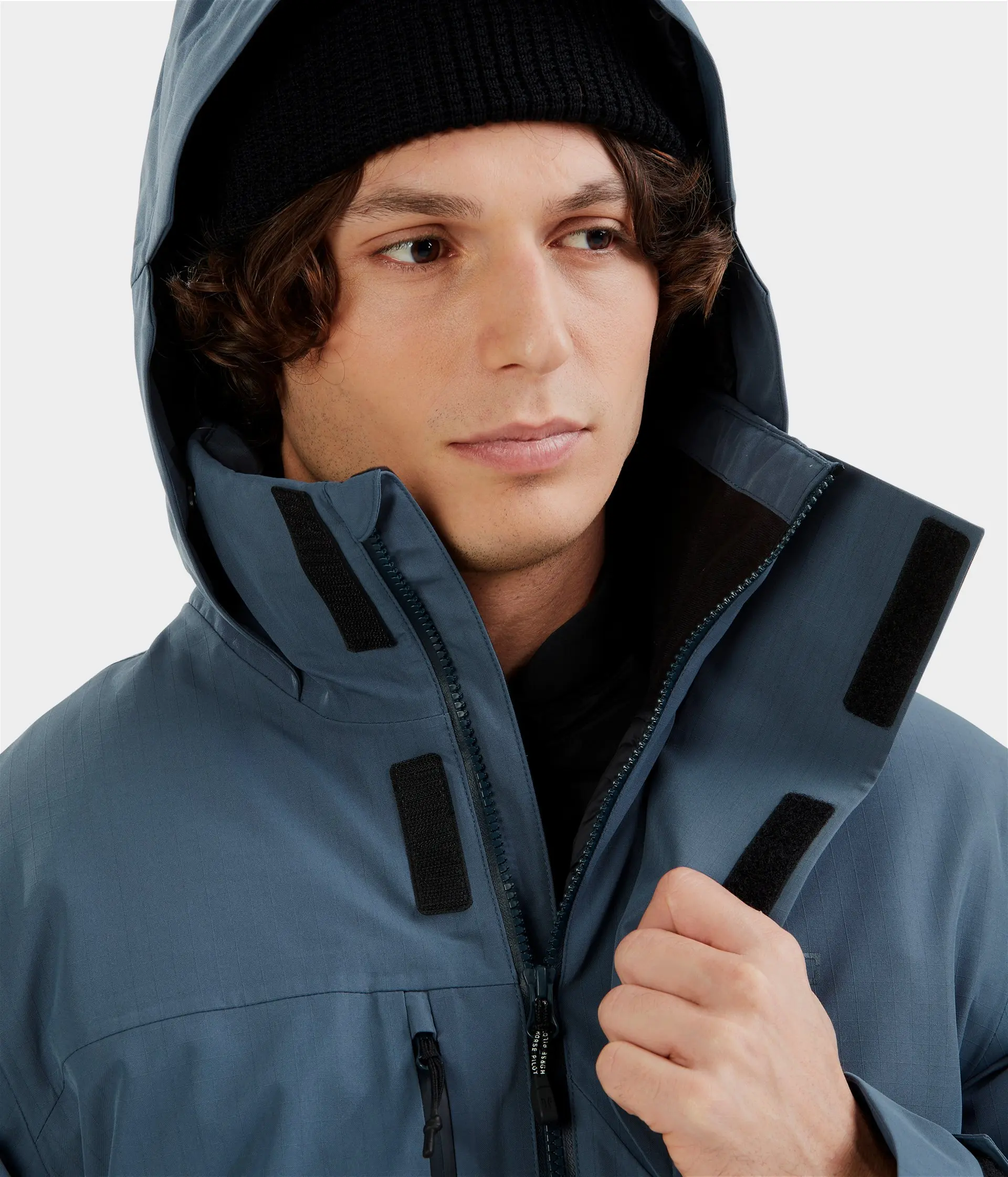 New Essential men FW24 Horse Pilot vintage indigo
