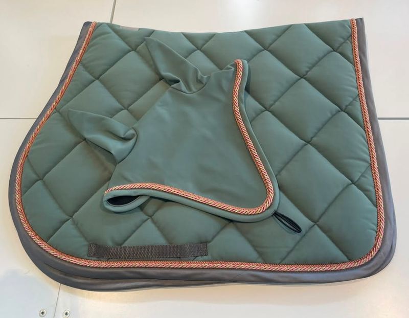 Ensemble Tapis & bonnet PJ Tapis#PERS02