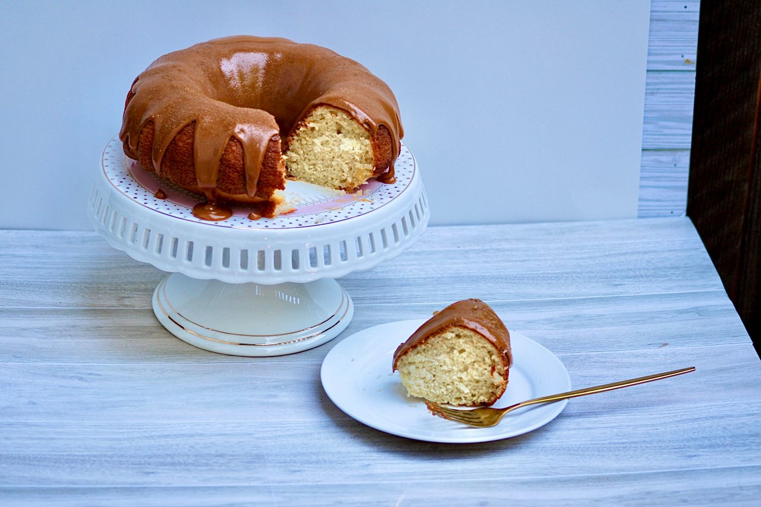 LC10 - Churro Bundt Cake