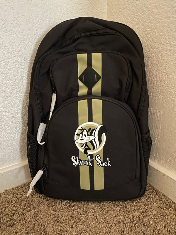 SKUNK SACK BACKPACK (w/smell proof pouch) 👝