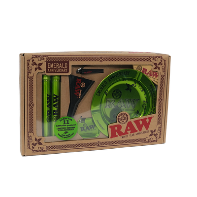 NEW LIMITED EDITION RAW 20th Anniversary Emerald SMOKERS KIT