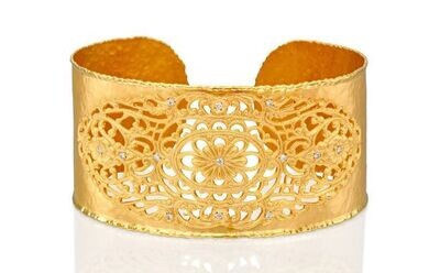JCK Jewelers Winner Designer Bracelet Cuff with Diamonds