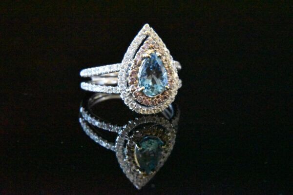 Natural Pink and White Diamonds Ring with Aquamarine in 18KWG