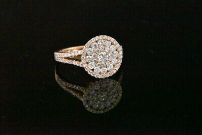 Right hand Ring with Diamonds in 18KRG – White Diamonds: 0.90ct
