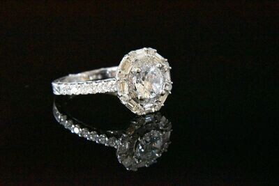 Semi-Mount Engagement ring with Diamonds in 14KWG – White Diamonds: 0.92ct