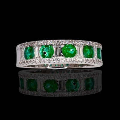 18KWG Diamond and Emerald Band