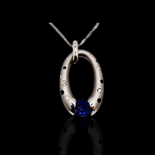 Diamonds and Sapphires Pendant in Platinum – With Platinum Chain