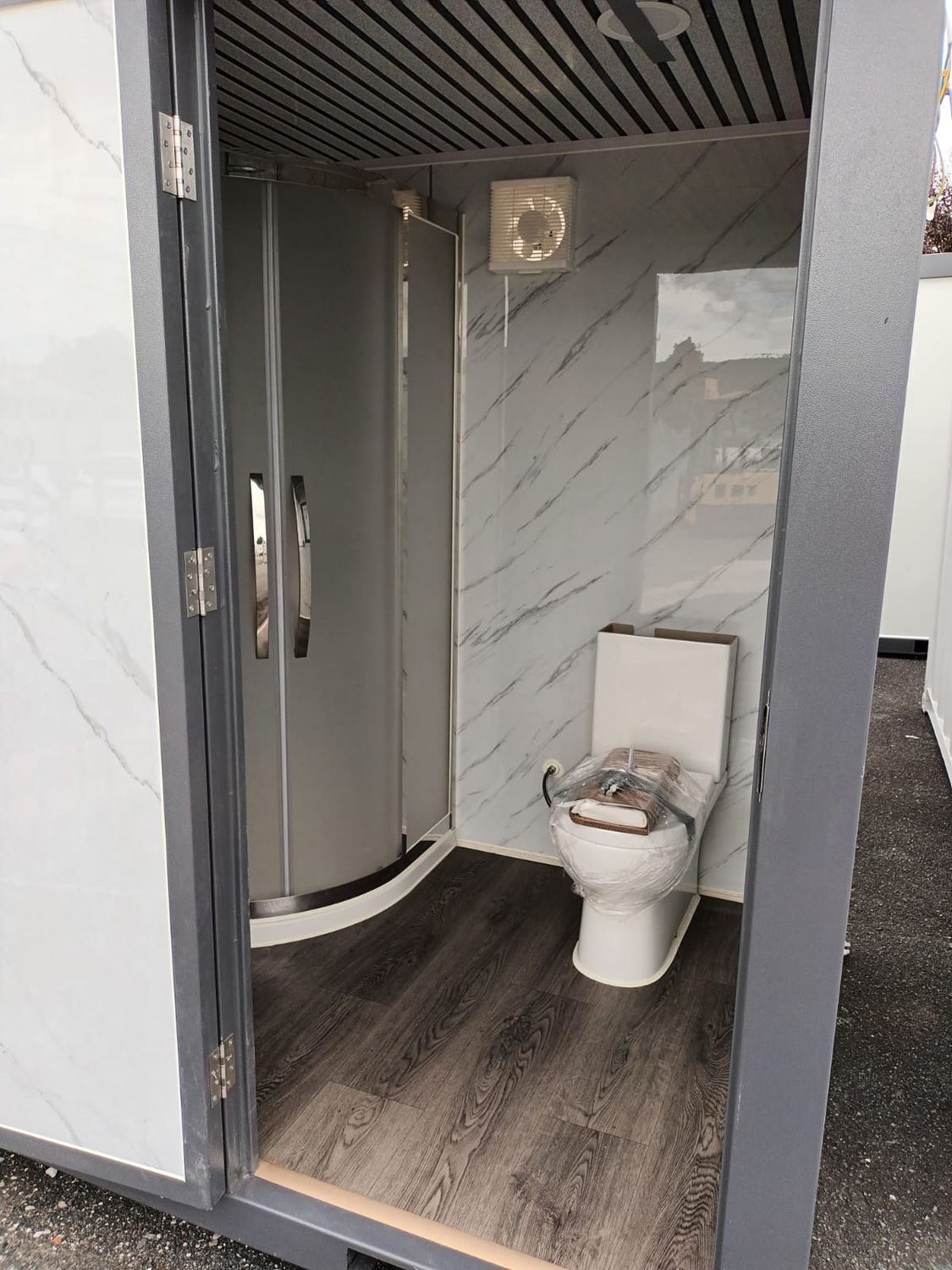 Portable Bathroom Unit - Toilet, Shower &amp; Vanity 02-B