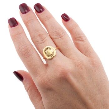 Ring Oval Letter C  Zirc Oro 14K