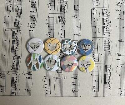 Set of 8 Small Button Pins - Heart