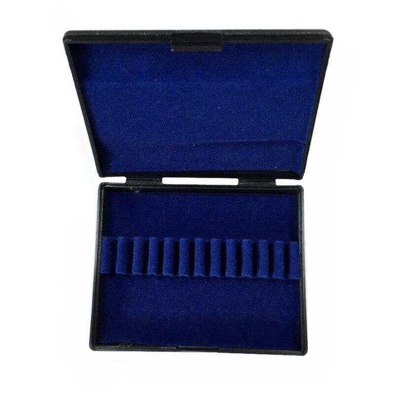 Plastic Case for 12 Oboe Reeds