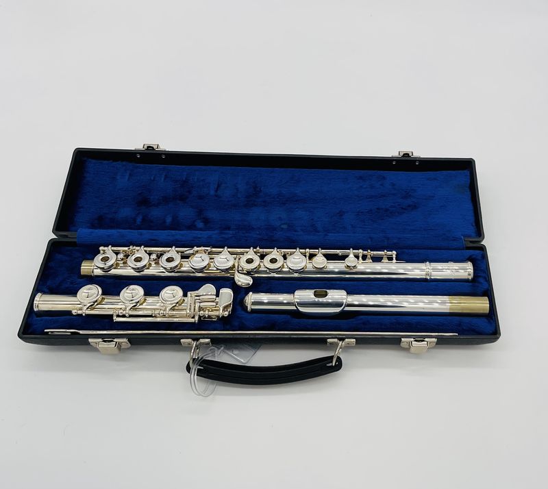 Selmer Intermediate Flute *used* Selmer Intermediate Flute *used*