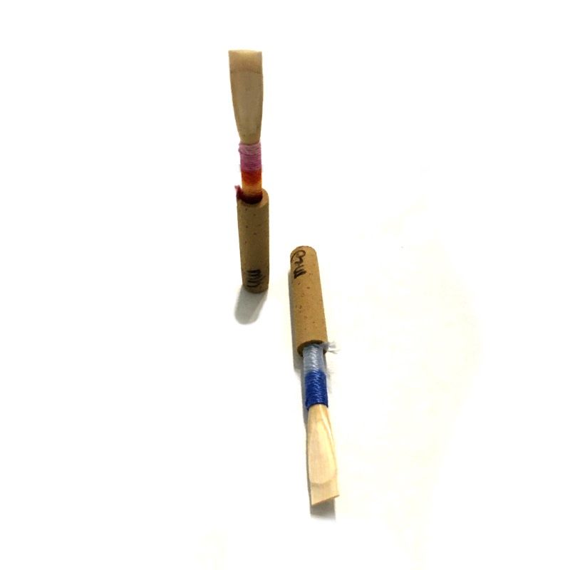 Singin' Dog oboe reed, Finish: Medium