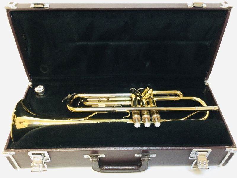 Yamaha YTR-2320 Trumpet *used* Yamaha YTR-2320 Trumpet *used*