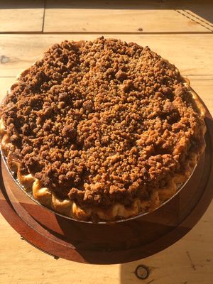 Peach Crumble Pie