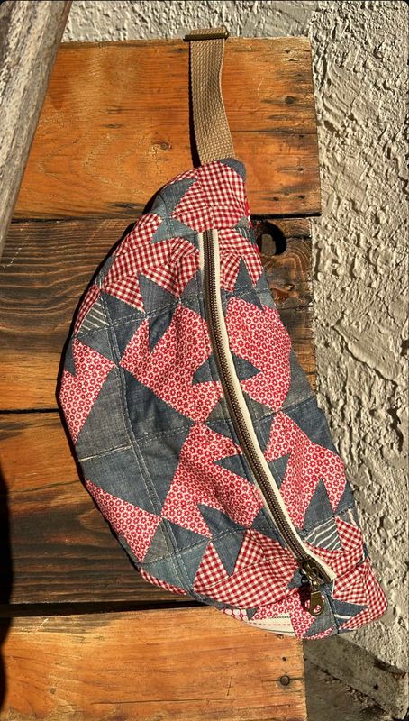 Tea for Four Belt Bag