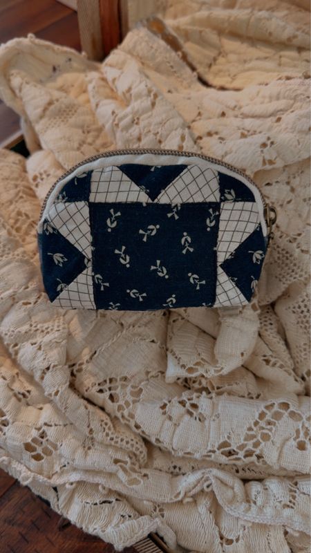 Indigo + Ivory Vintage Coin Purse