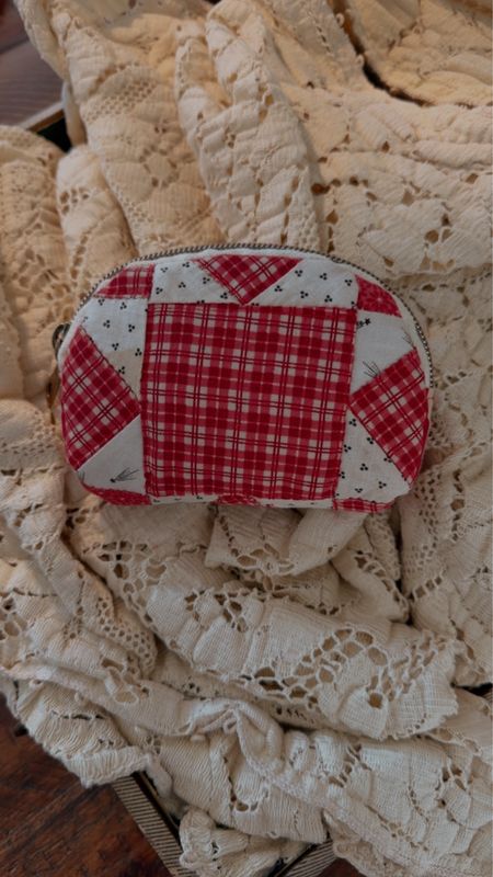 Vintage Red + White Coin Purse