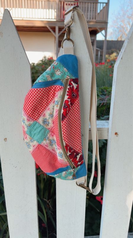 Green Diamond Belt Bag