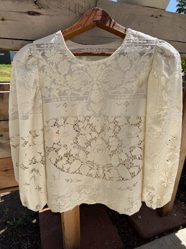 Quaker Lace Blouse