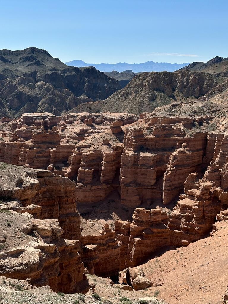 Charyn Canyon Grand Tour