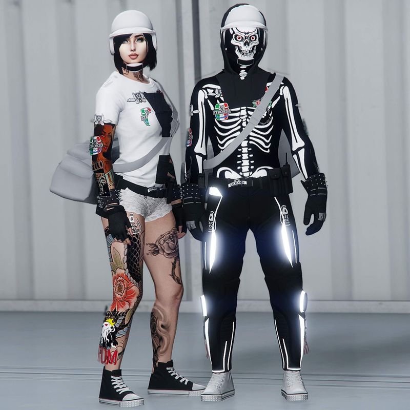OUTFITS