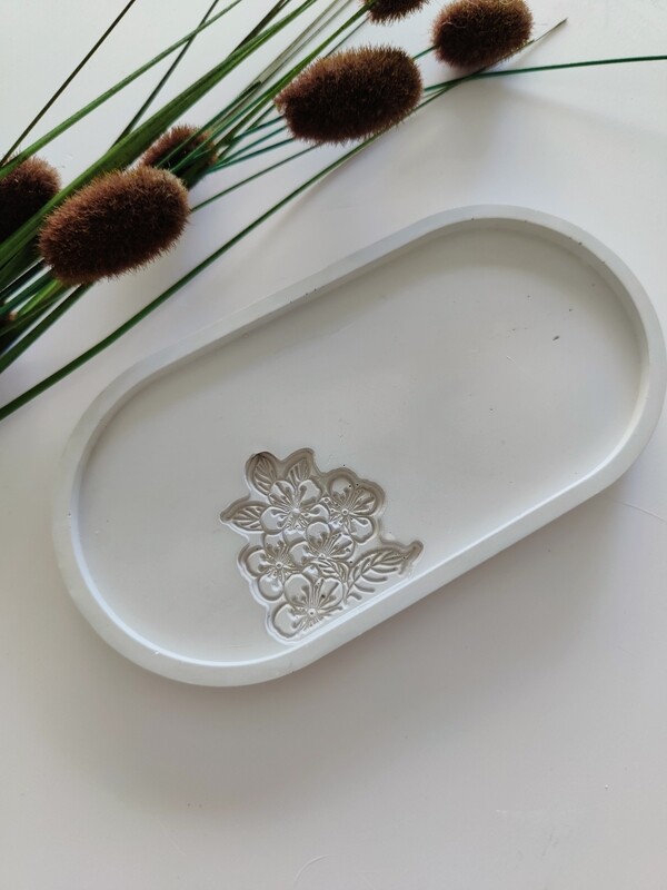 Oval Design Concrete Tray