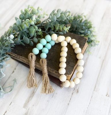 Coral Green Wooden Beads 10mm (50pcs)