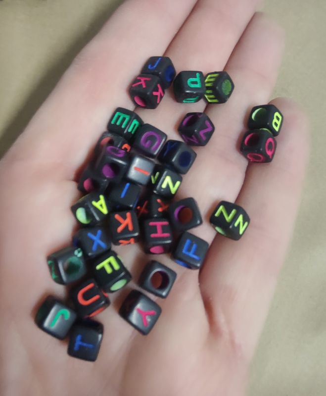 Alphabet Acrylic Beads (12g)