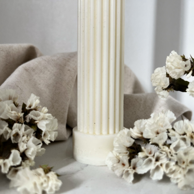 Victoria Roman Ribbed Candle