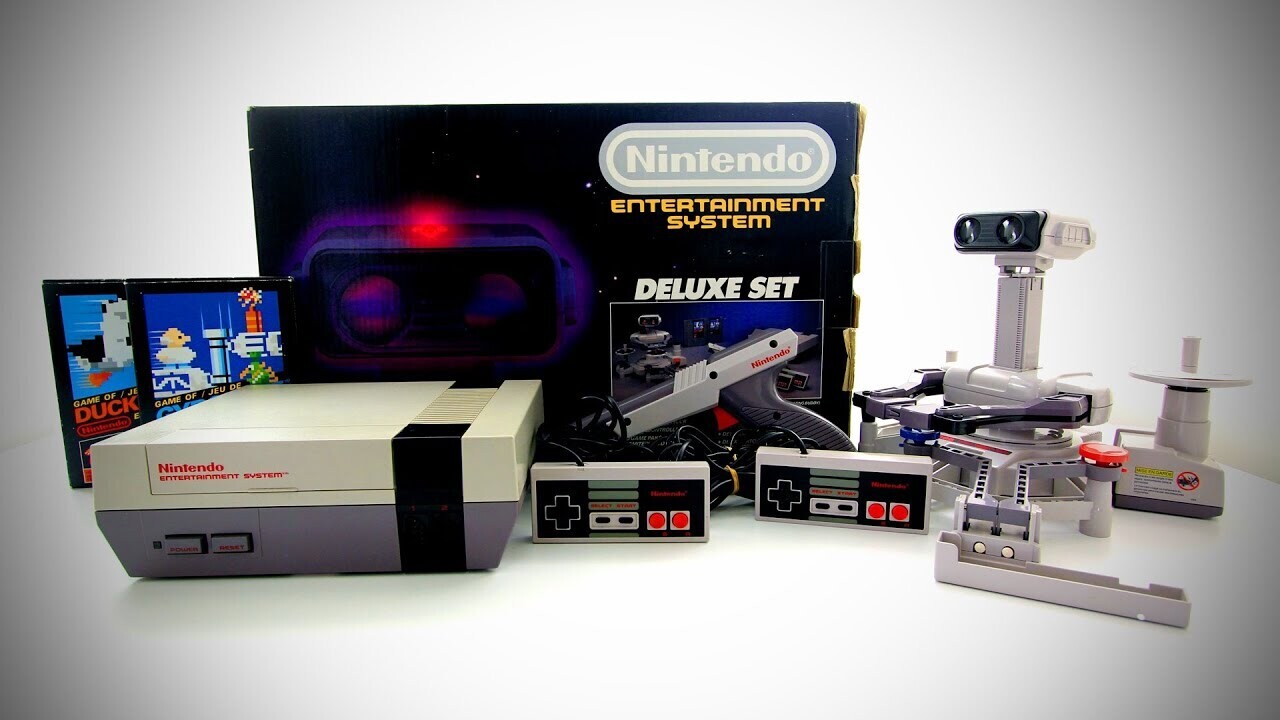 Nintendo NES Deluxe Set Console (w/ ROB)