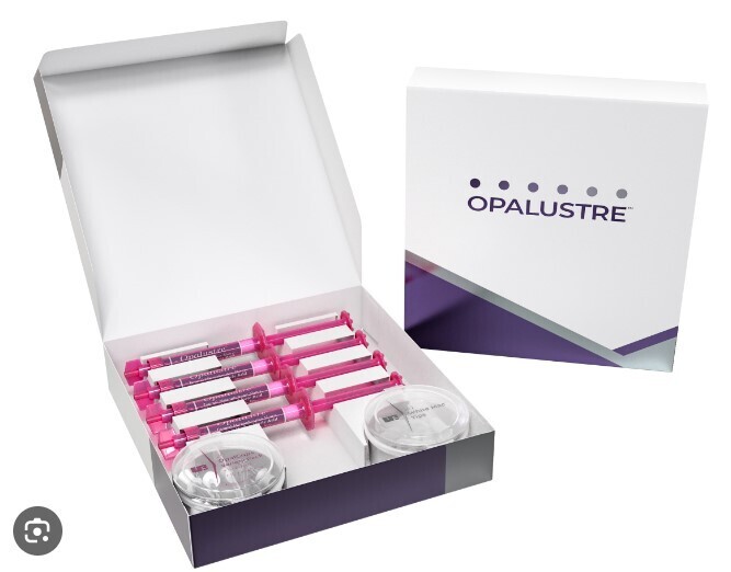 OPALUSTRE AND OPAL CUPS OFFICE BLEACHING KIT ( 4 x 1.2ml )