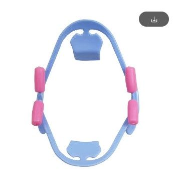 3D LIP RETRACTOR