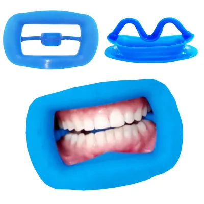 CHEEK &amp; LIP RETRACTOR for BLEACHING ( 1pc ) - SMALL