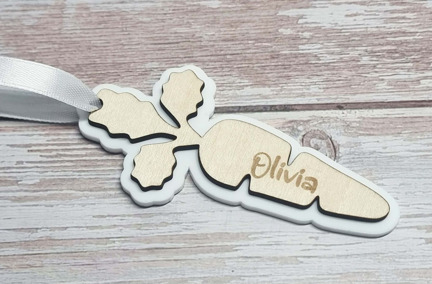 Personalised Easter Carrot White Acrylic &amp; Plywood 3mm Tag