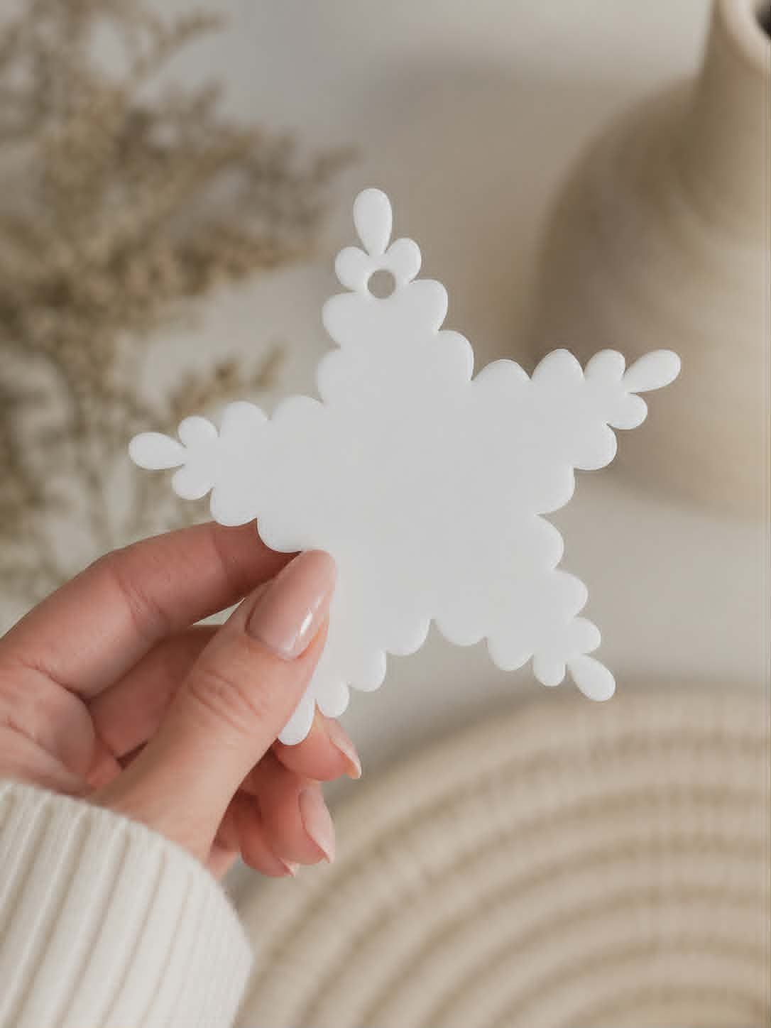 8cm Snowflake With Hole For Hanging 3mm Acrylic Shape
