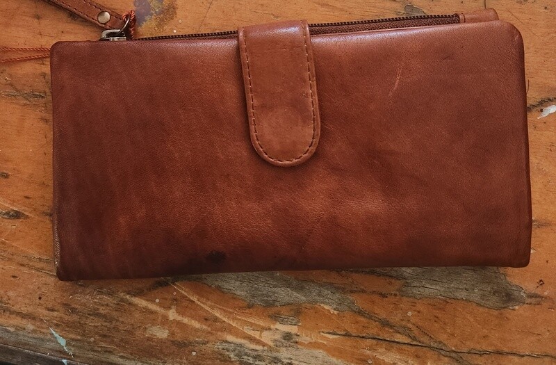 Kaili leather Women's Wallet