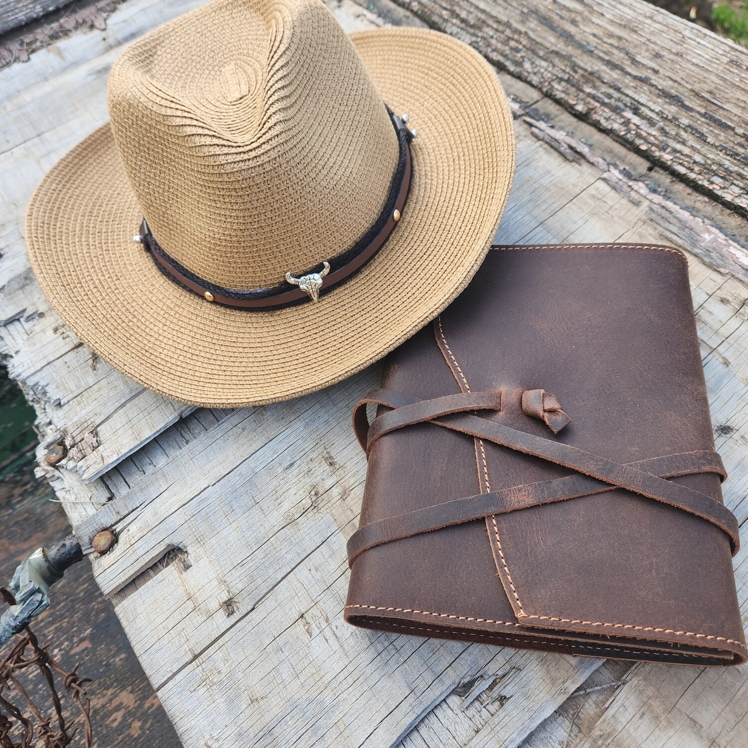 Leather Journal w/removable lined Notebook