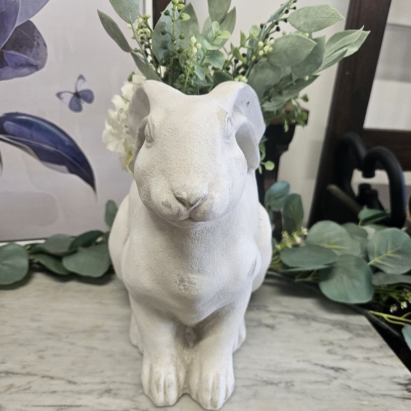 Jenson the Rabbit/Hare Planter Pot