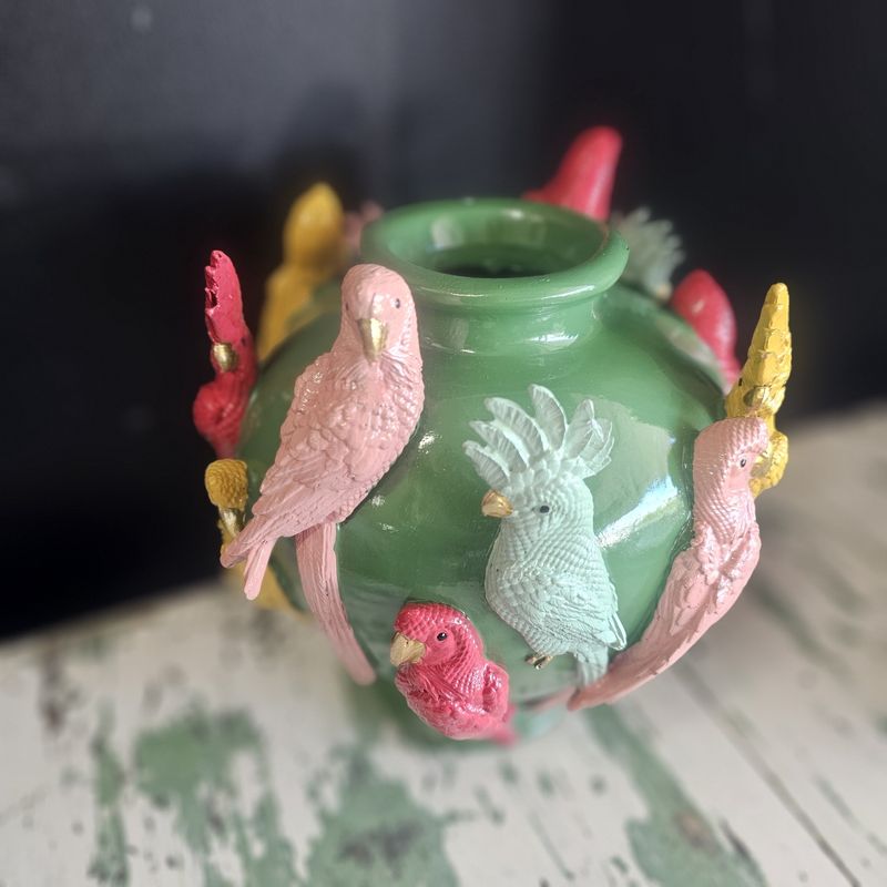 Cello Green W/Parrots Bird Vase