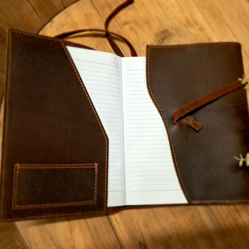 Leather Journal w/removable lined Notebook