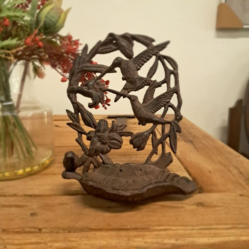 Cast Iron Wall Mounted Bird Bath