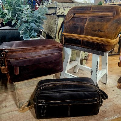 Leather Toiletry / Wash Bag