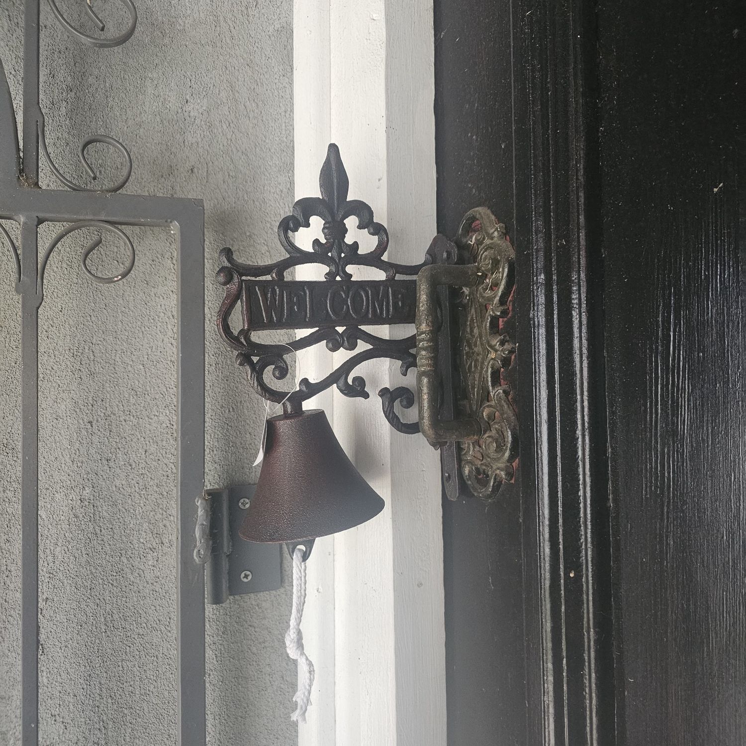 Cast Iron Lacework Welcome Doorbell