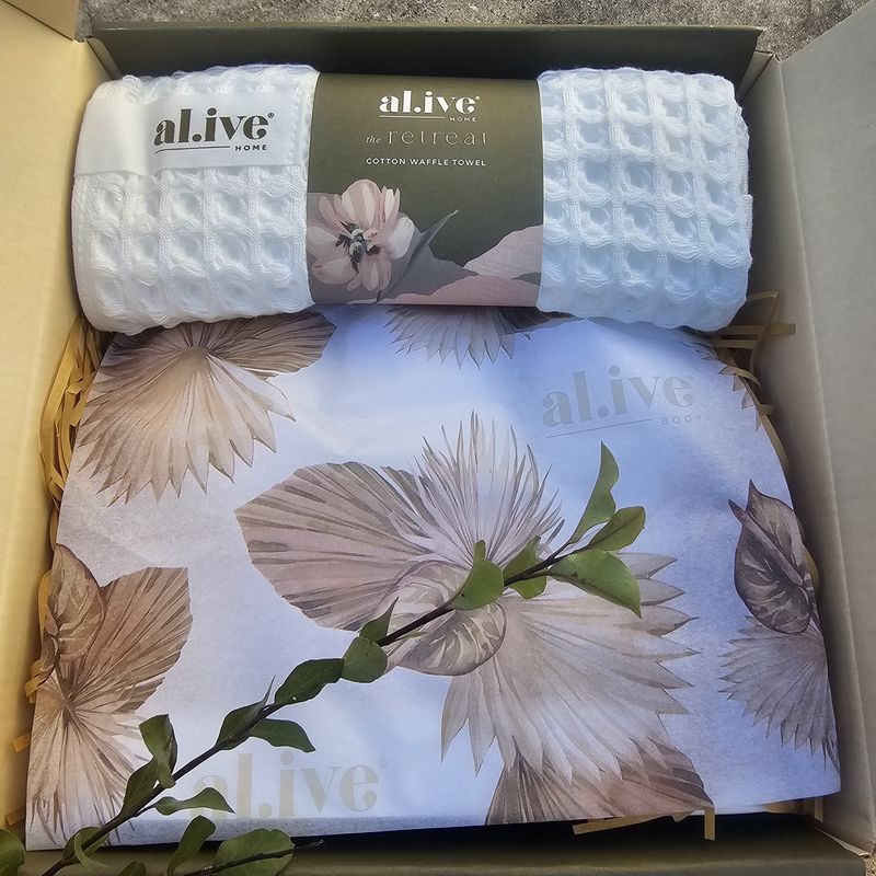 Al.ive The Retreat Gift Set