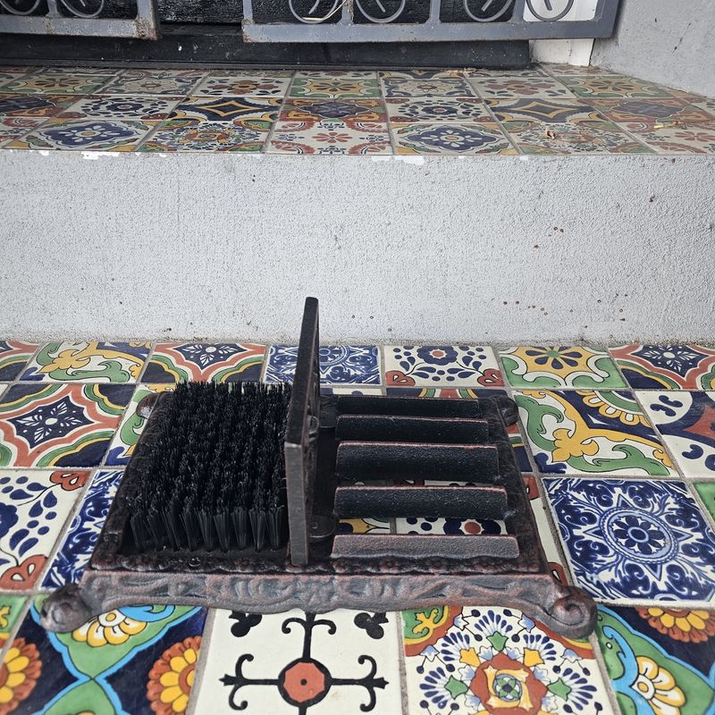 Cast Iron Lacework Double Sided Boot Scraper